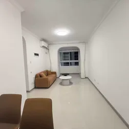 东流佳苑 江宁区 近地铁到金鹰10分钟边上有南京中医药 民水民电靠近中医院地铁口可以养宠物押一付一。中介勿扰。边上生活菜市场，学校都很方便。 缩略图